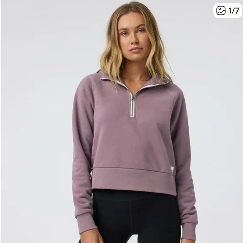 | Vuori | Women’s restore half zip hoodie. Size L elderberry